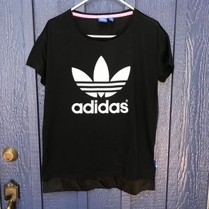 ADIDAS women short sleeve shirt